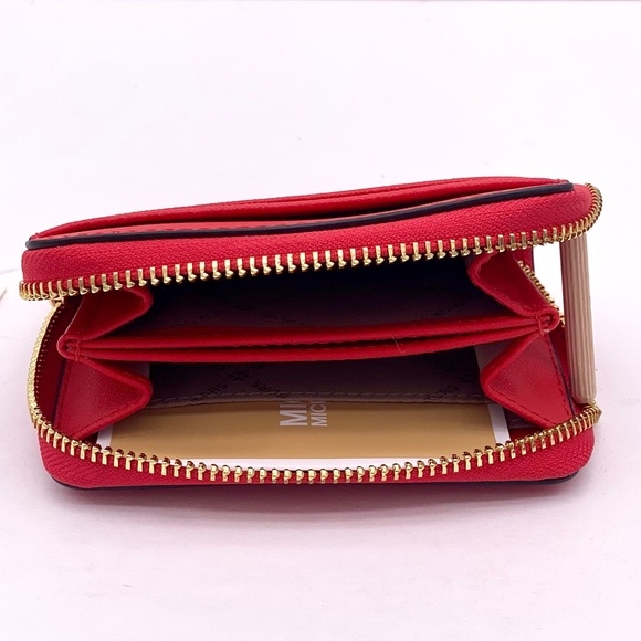 Michael Kors Medium ZA Card Case
Wallet Dark Sangria (NWT) - Picture 7 of 9